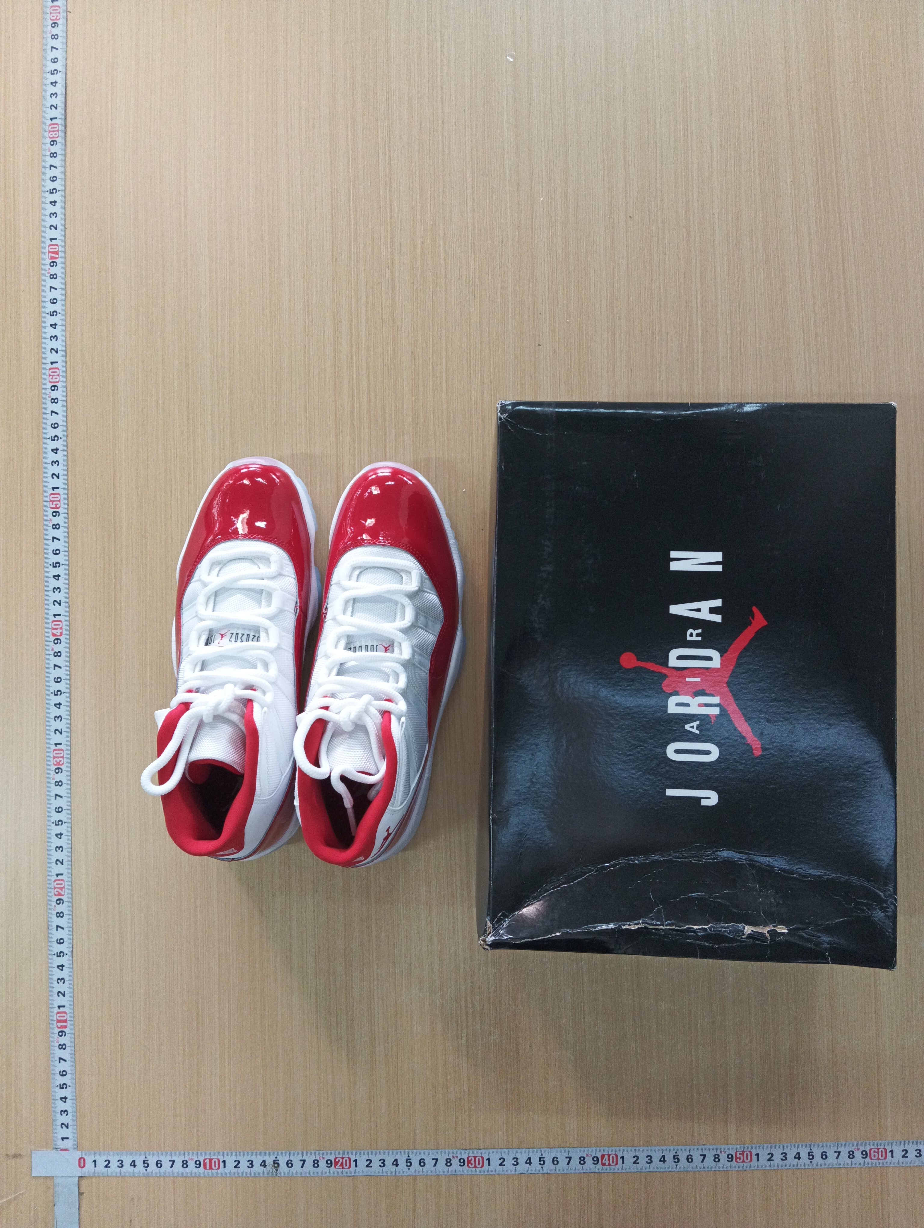 L1JR  Batch  Nike Air Jordan 11 -1