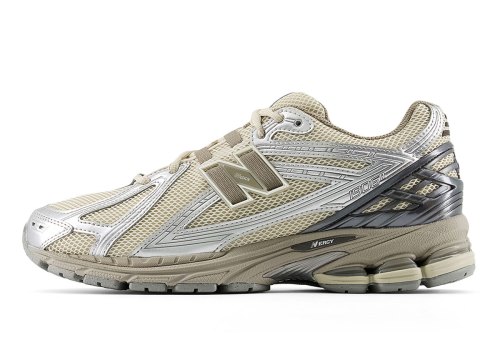 Silver Overlays Liven Up A Tan New Balance 1906R(pic2) Silver Overlays Liven Up A Tan New Balance 1906R(pic2)