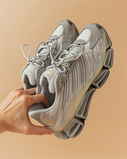 First Look At The adidas Mega X(pic1) First Look At The adidas Mega X(pic1)